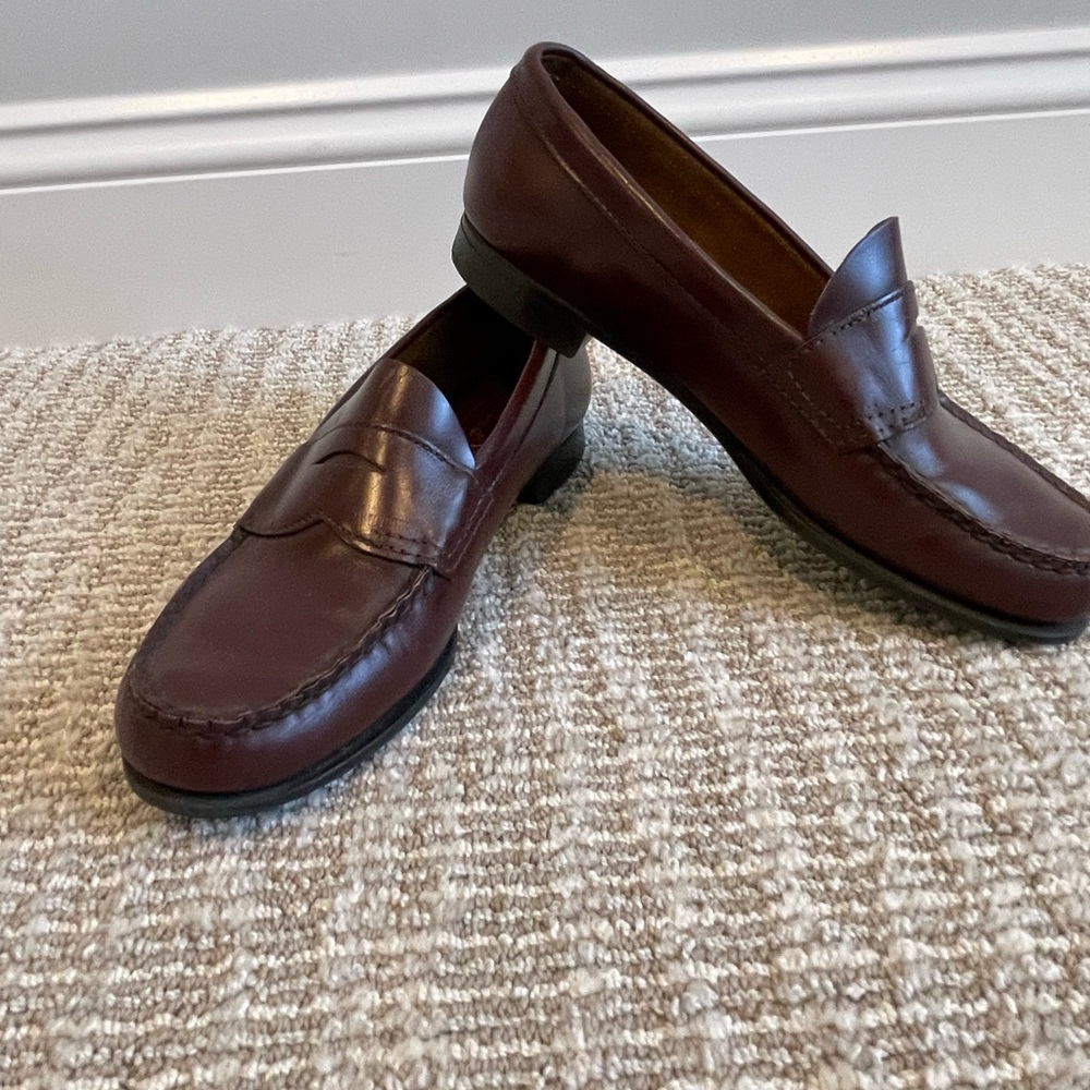 G.H. Bass Weejuns Leather Women’s Penny Loafers Wine size 7
